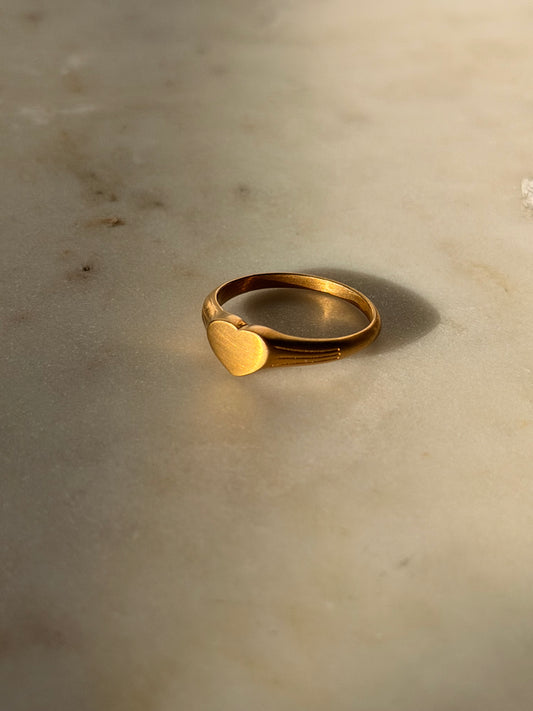 The Amore Signet Ring