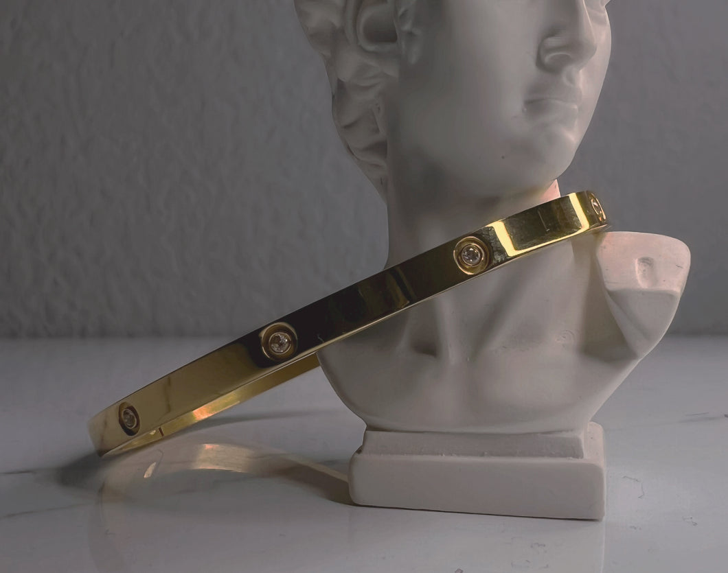 Ena Bangle