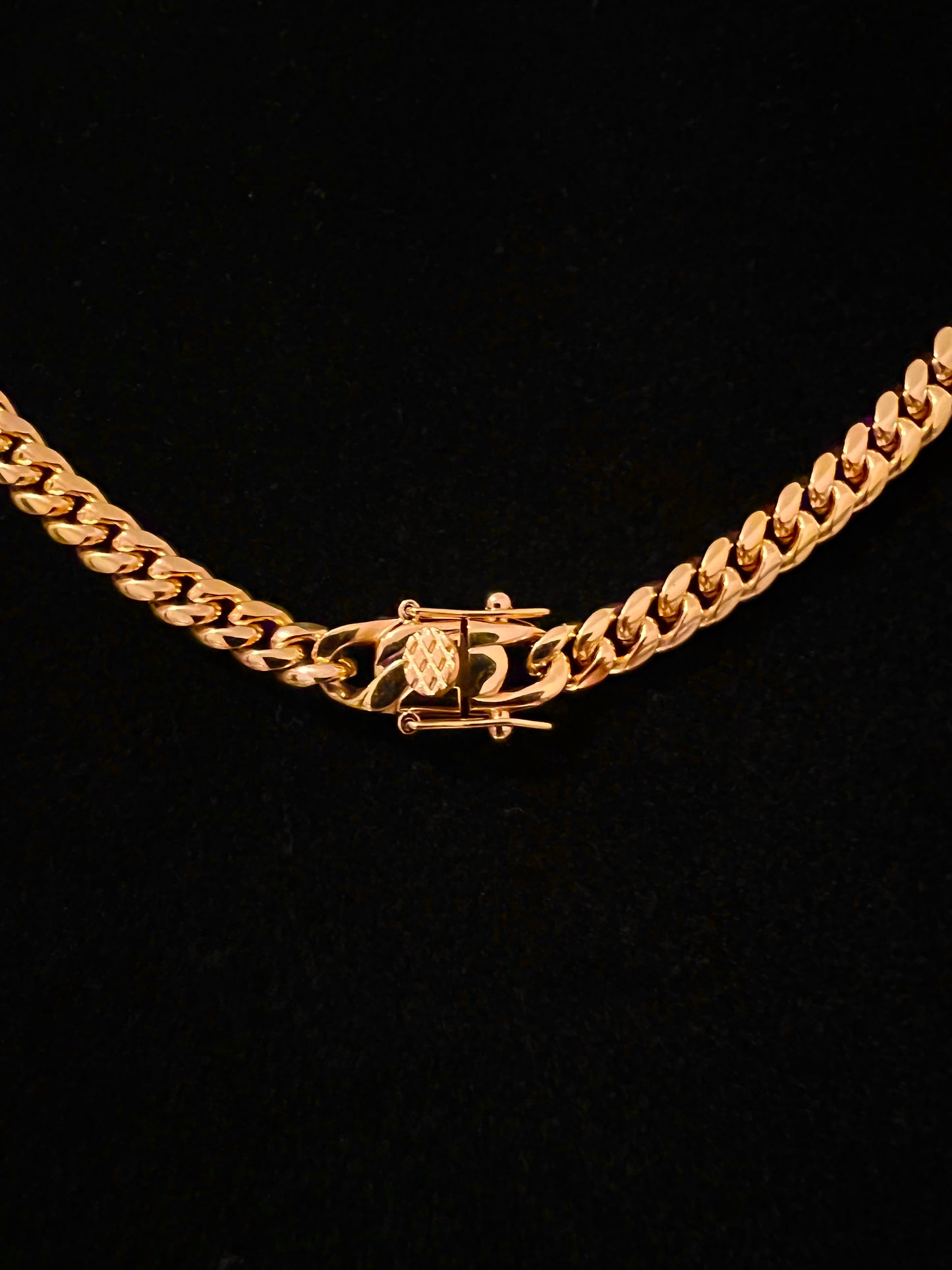 Alpha Cuban Chain