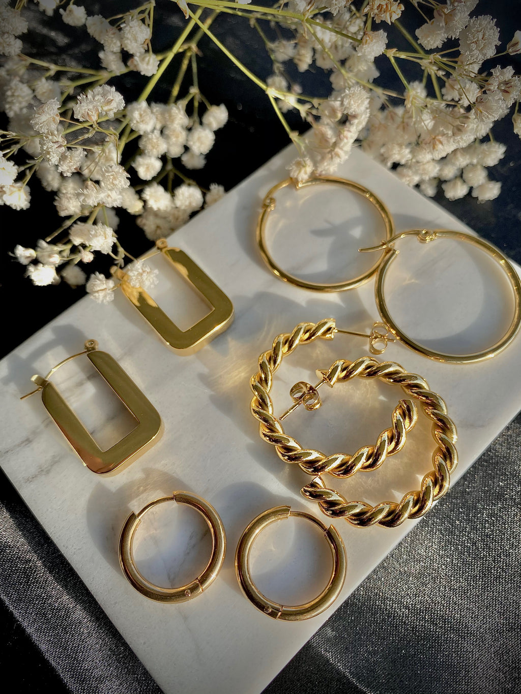 Subtle rectangle hoops